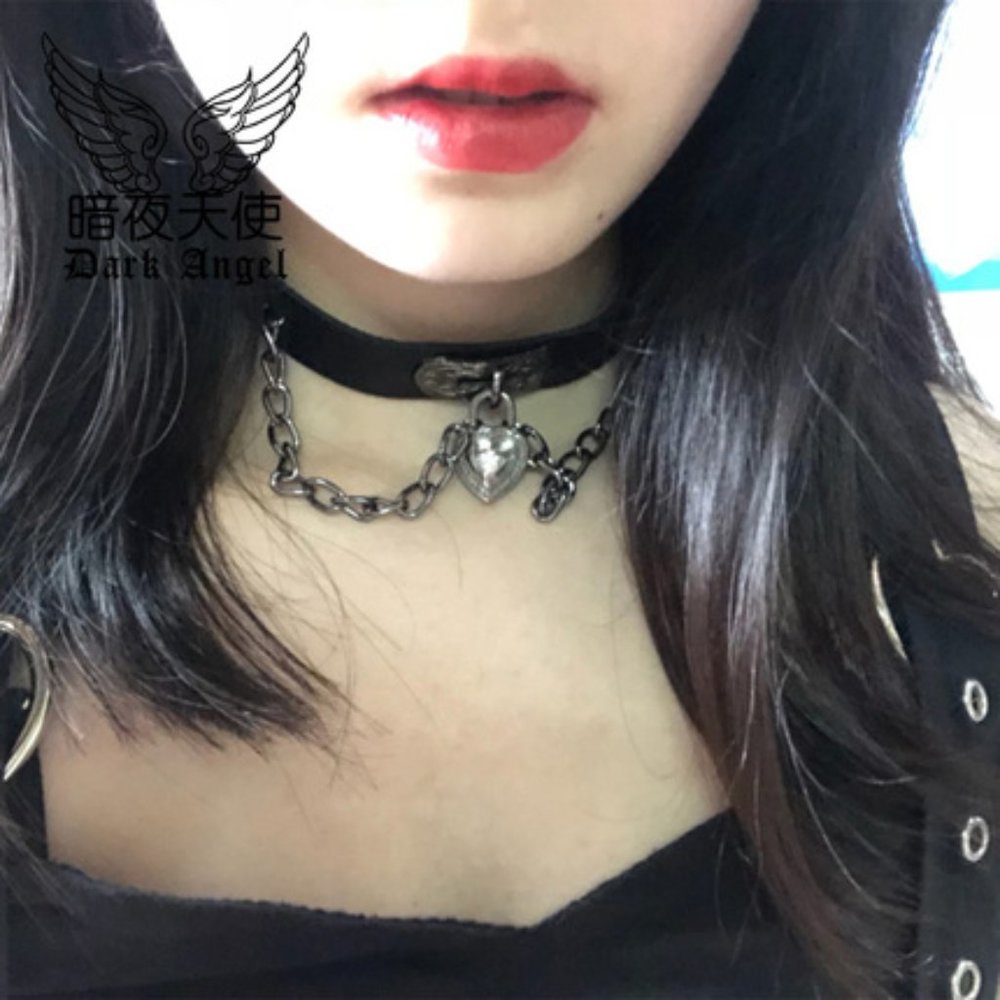 Punk choker